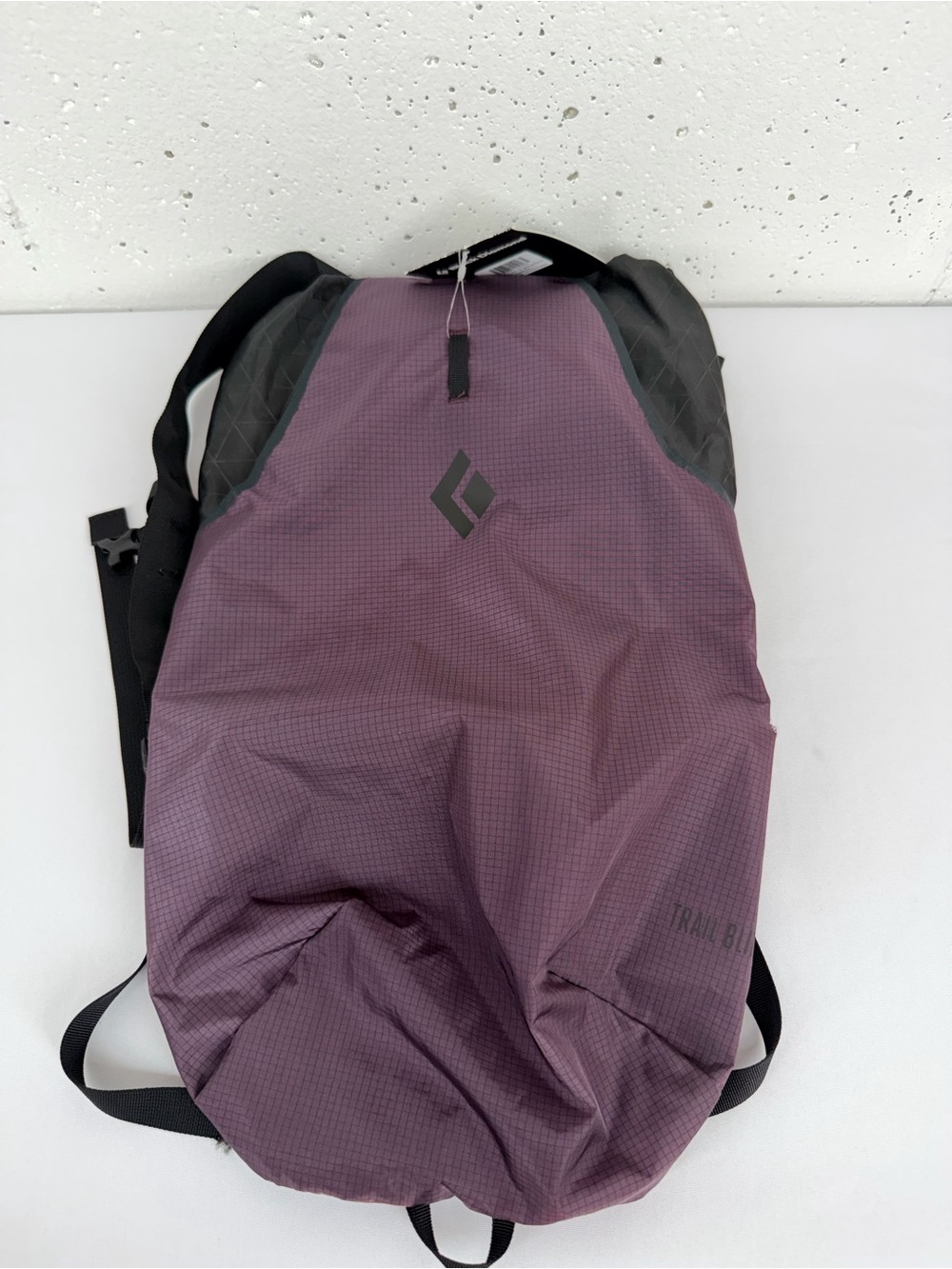 Black Diamond Trail Blitz Purple 12L Day Pack Backpack & Black NEW Flawed